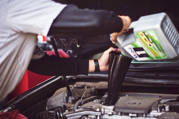 Обслуживание кондиционера: заправка, чистка, ремонт